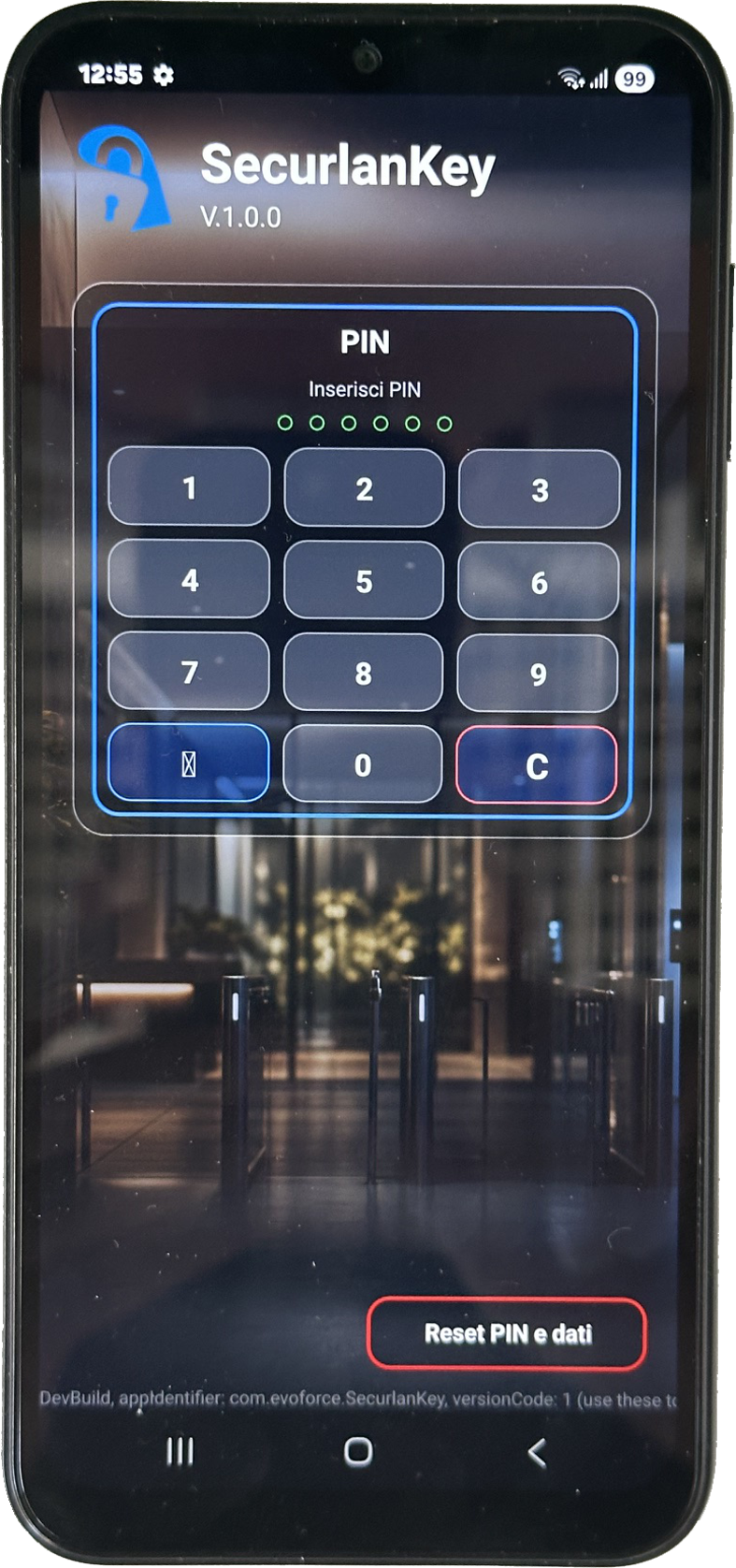 SecurLAN Key home